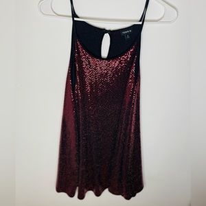 LIKE NEW TORRID SIZE 4X GLITTER SEQUIN TOP